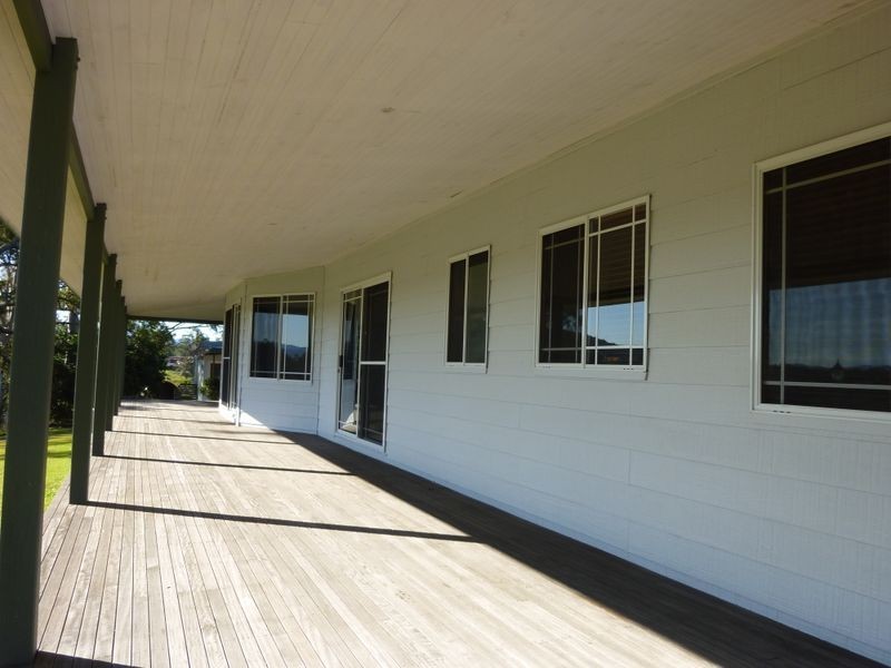 6 Summerland Place, Wingham NSW 2429