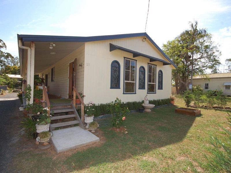 25 Hoskins Street, Nabiac NSW 2312