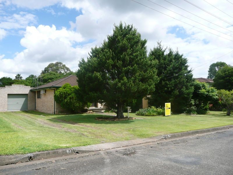 24 Belbourie Street, Wingham NSW 2429