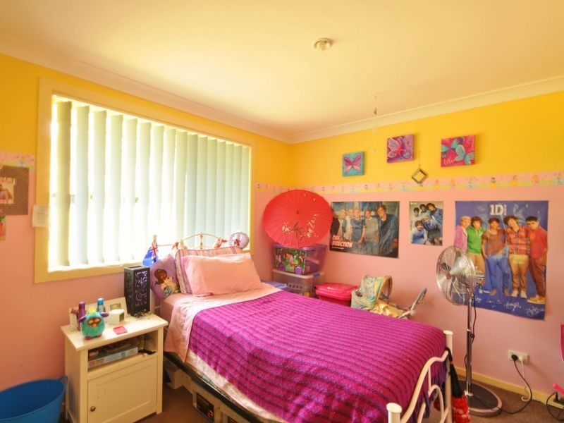 11 Pearson Place, Wingham NSW 2429