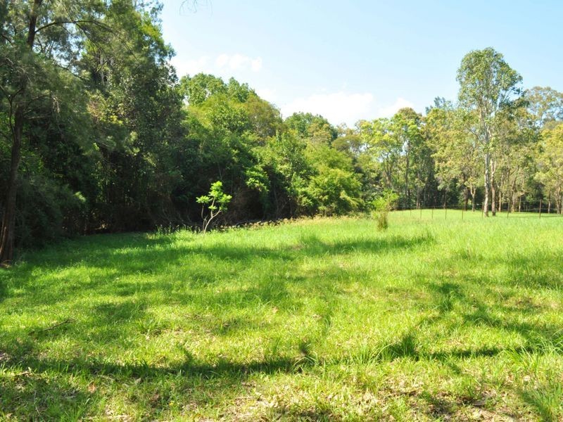 11 Pearson Place, Wingham NSW 2429