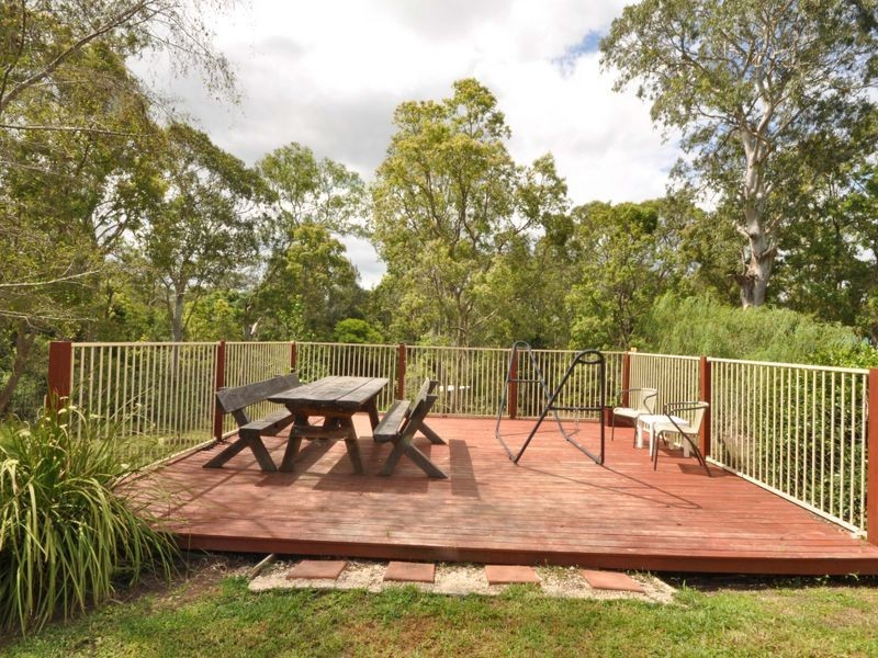 11 Pearson Place, Wingham NSW 2429