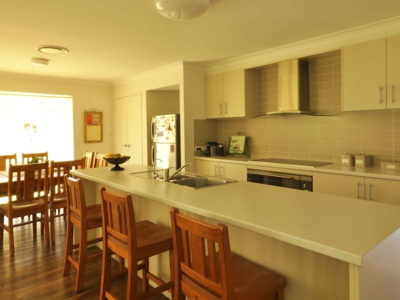 9 Rosedale Place, Tinonee NSW 2430