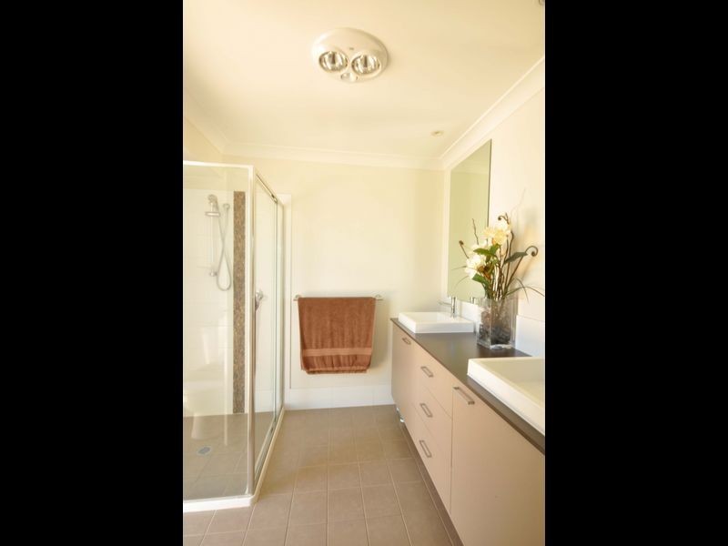 9 Rosedale Place, Tinonee NSW 2430