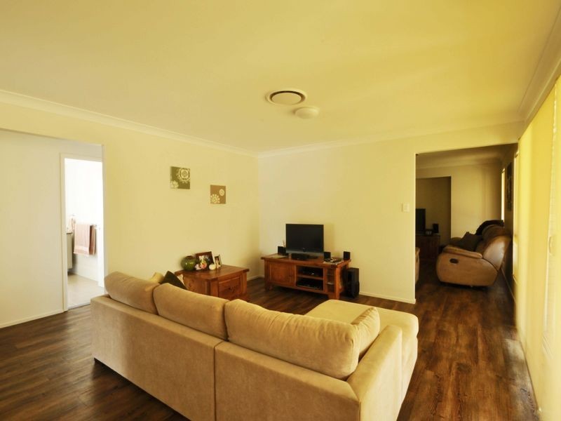 9 Rosedale Place, Tinonee NSW 2430