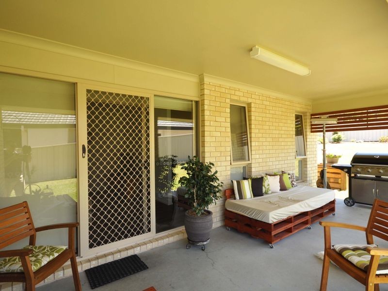9 Rosedale Place, Tinonee NSW 2430