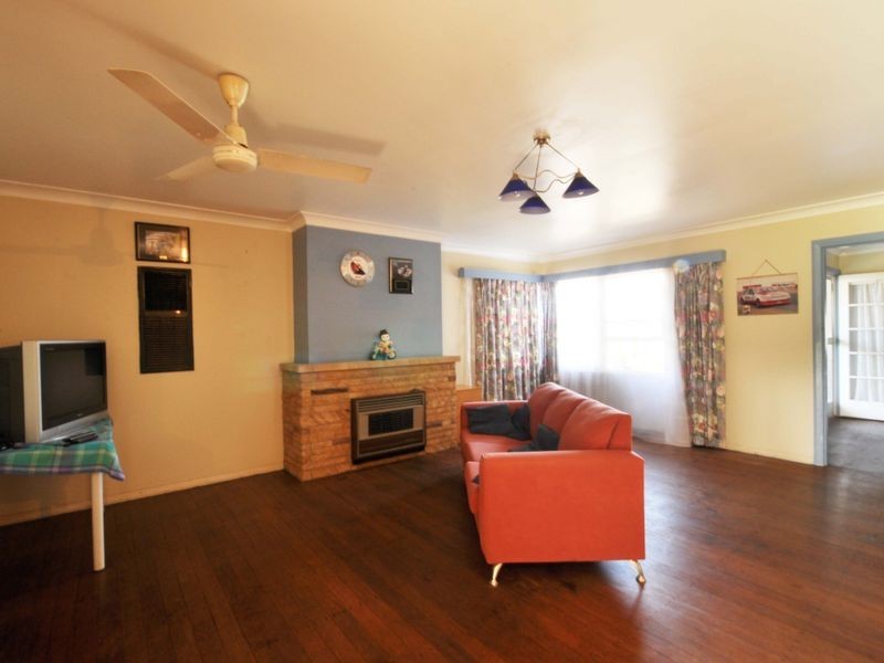68 Queen Street North, Wingham NSW 2429