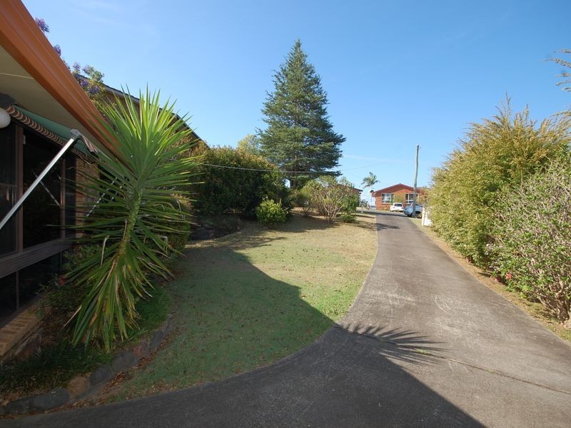 6 Tata Place, Tinonee NSW 2430