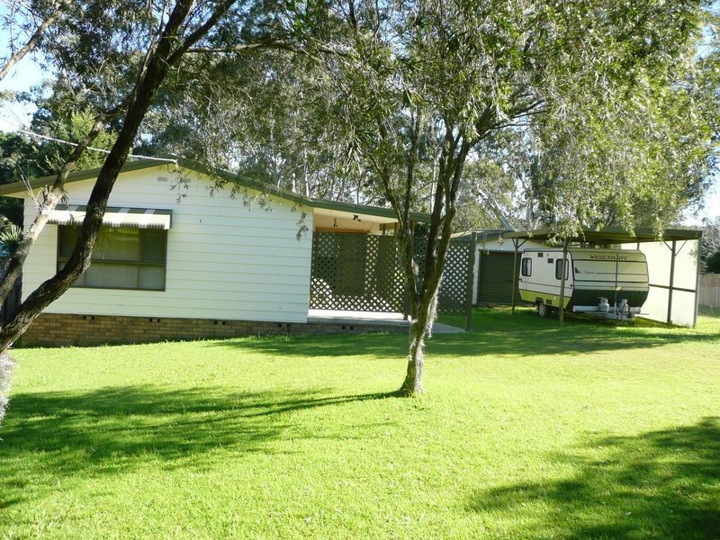 50 Manchester Street, Tinonee NSW 2430