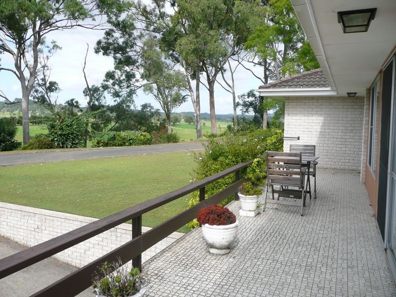 3 Machin Parade, Wingham NSW 2429