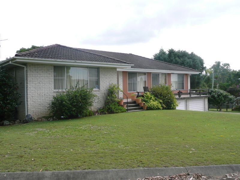 3 Machin Parade, Wingham NSW 2429