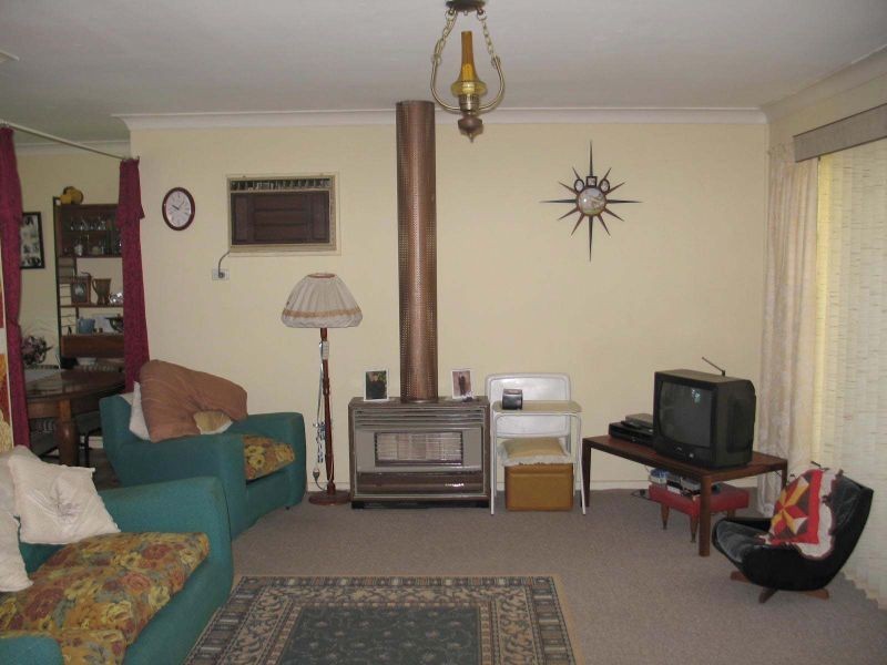 15 East Combined Street, Wingham NSW 2429
