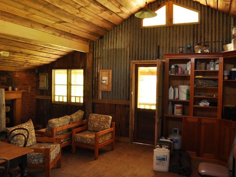 Caffreys Flat NSW 2424