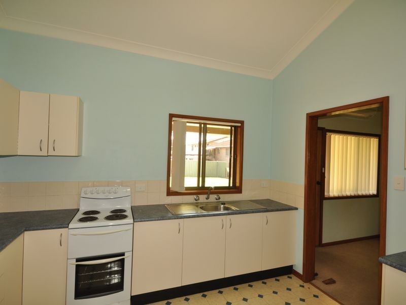 17 East Combined Street, Wingham NSW 2429