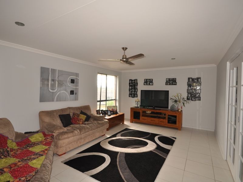 7 Ellenora Circuit, Wingham NSW 2429