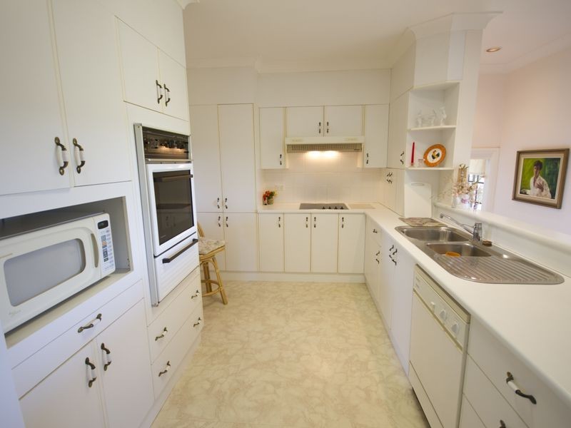 24 Riverview Drive, Wingham NSW 2429