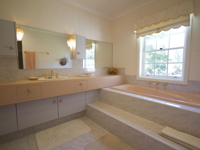 24 Riverview Drive, Wingham NSW 2429