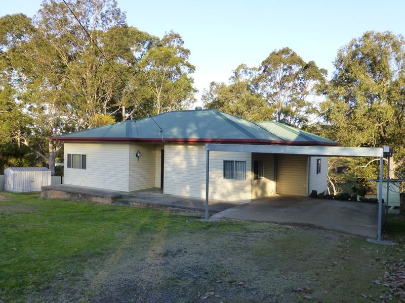 21 Rouse Street, Wingham NSW 2429