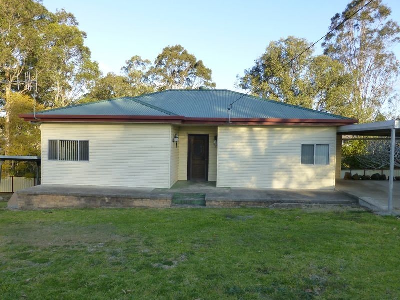 21 Rouse Street, Wingham NSW 2429