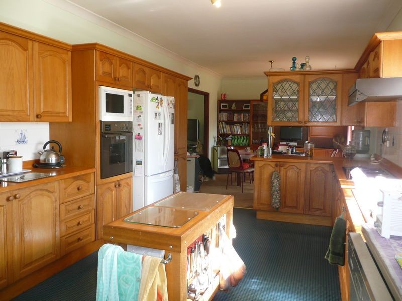 1-3 West Appletree Street, Wingham NSW 2429