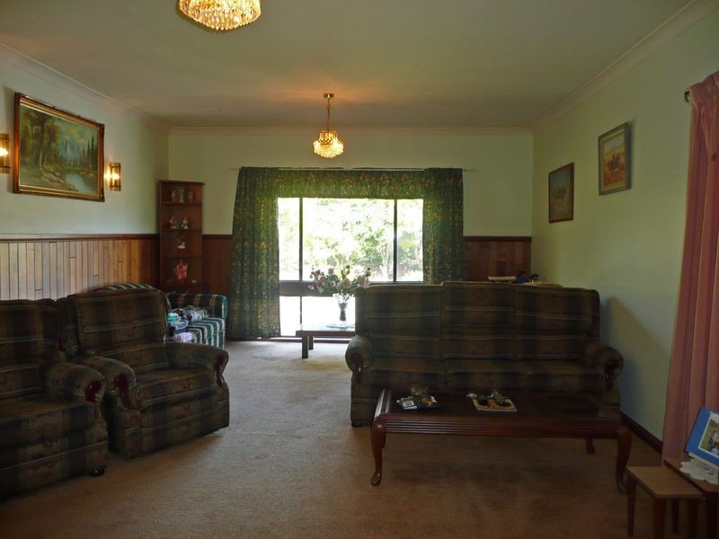1-3 West Appletree Street, Wingham NSW 2429