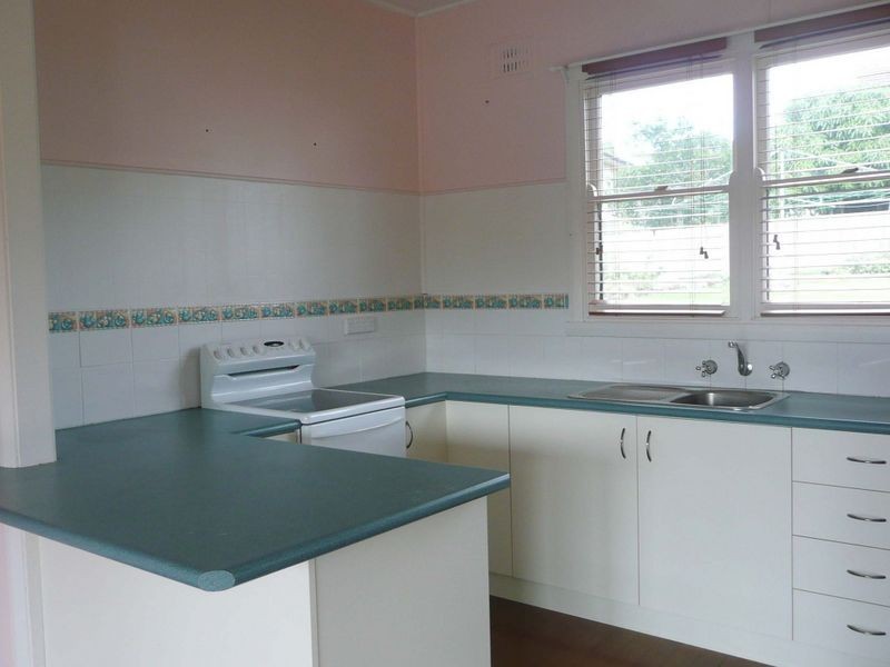 2 McPherson Street, Wingham NSW 2429