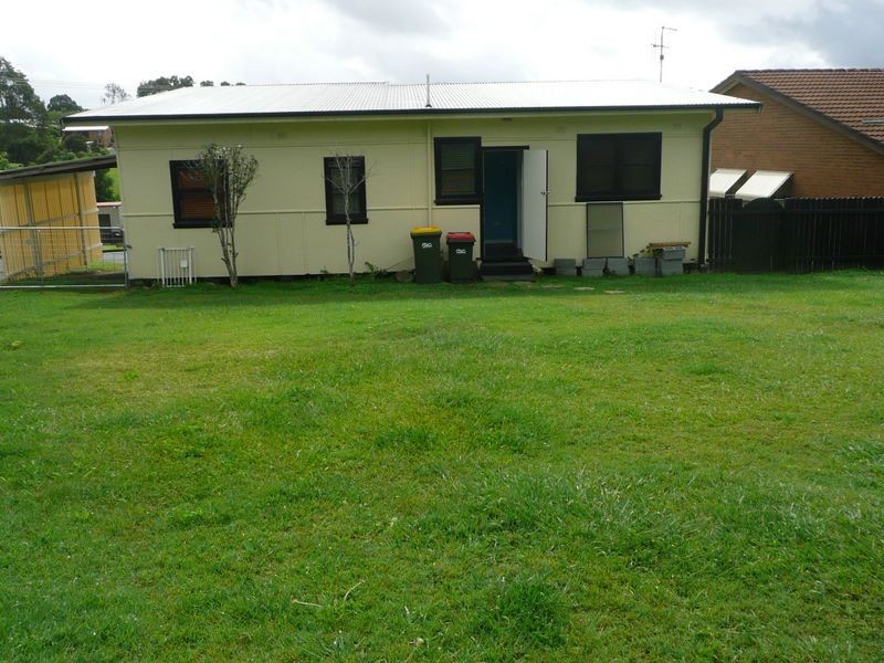 2 McPherson Street, Wingham NSW 2429