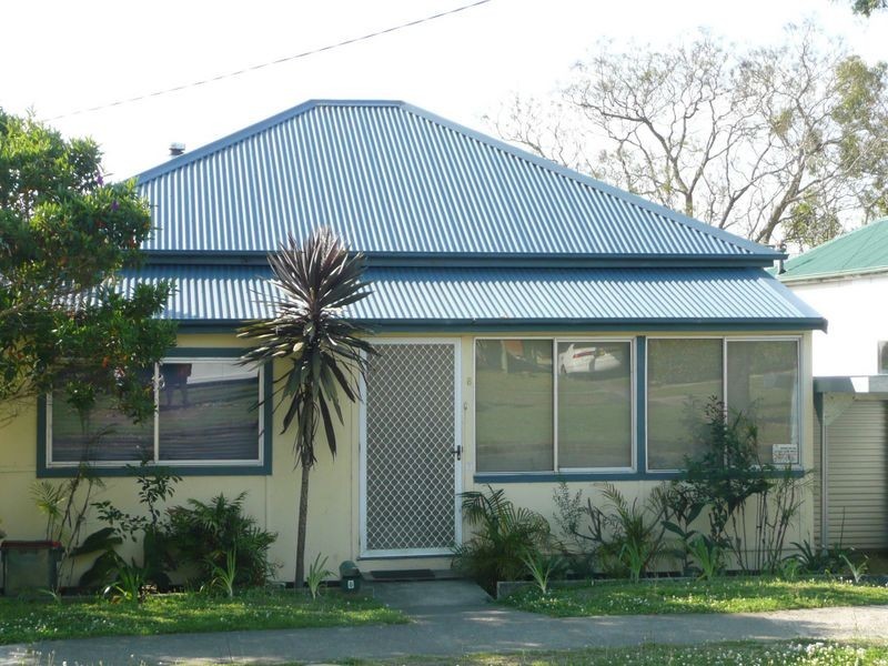 8 Bent Street, Wingham NSW 2429