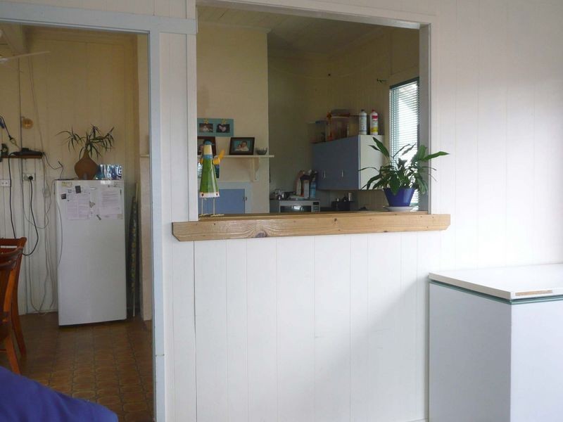 8 Bent Street, Wingham NSW 2429