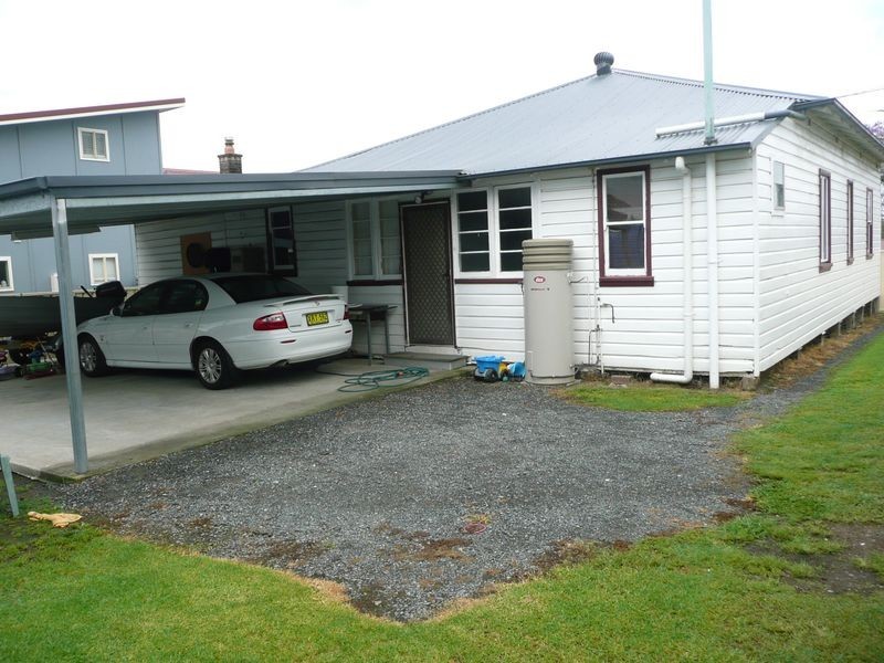 28 Queen Street, Wingham NSW 2429