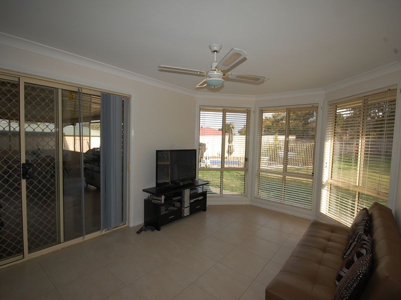 14 Sunset Avenue, Wingham NSW 2429