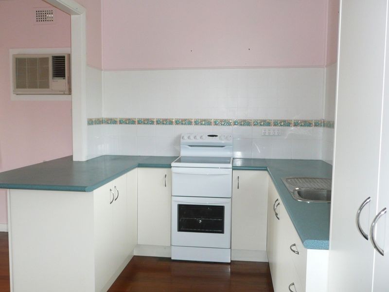 2 McPherson Street, Wingham NSW 2429