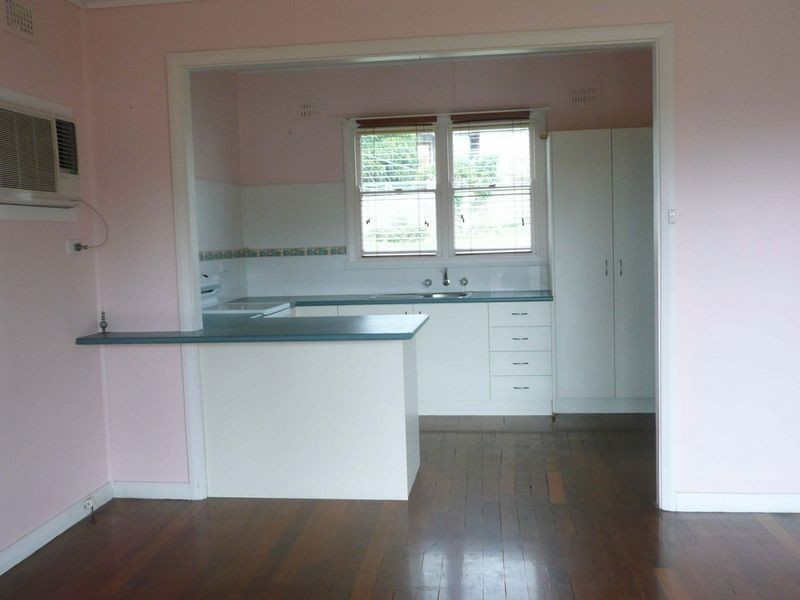 2 McPherson Street, Wingham NSW 2429