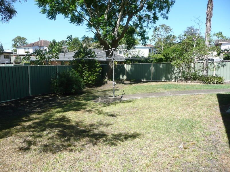 20 Hillcrest Avenue, Wingham NSW 2429