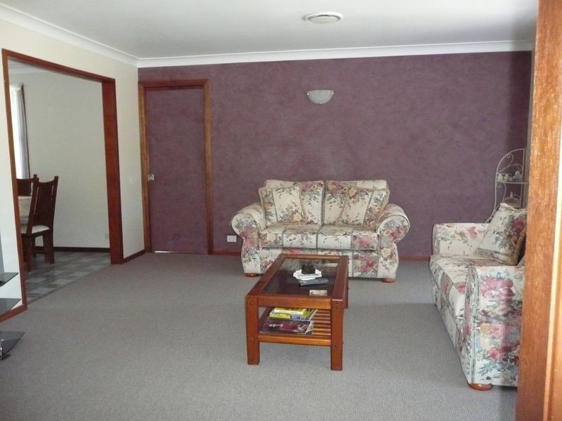 20 Hillcrest Avenue, Wingham NSW 2429