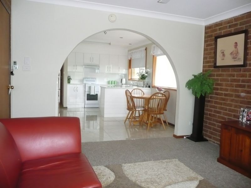 2/2A Mcpherson Street, Wingham NSW 2429