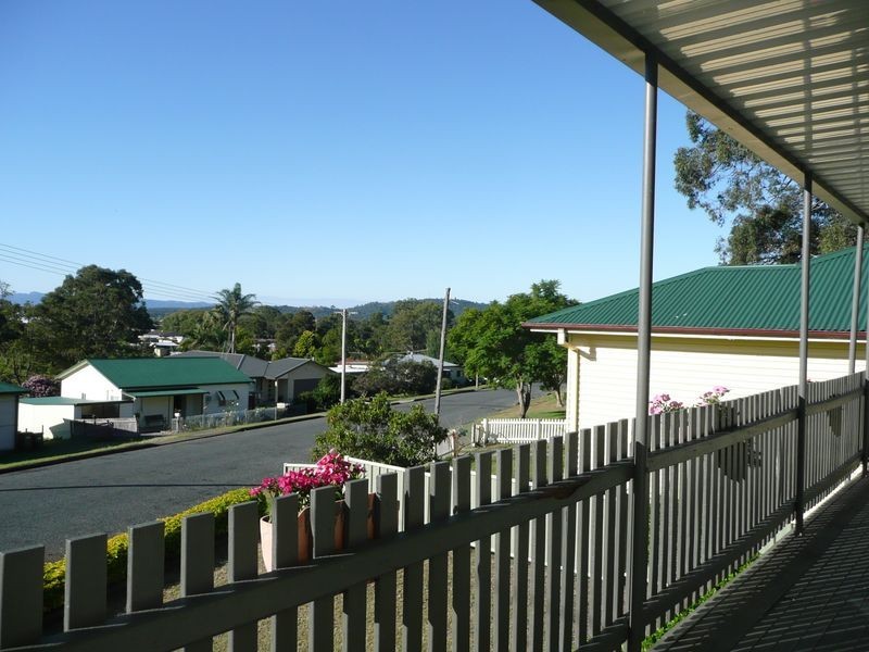 8B McPherson Street, Wingham NSW 2429