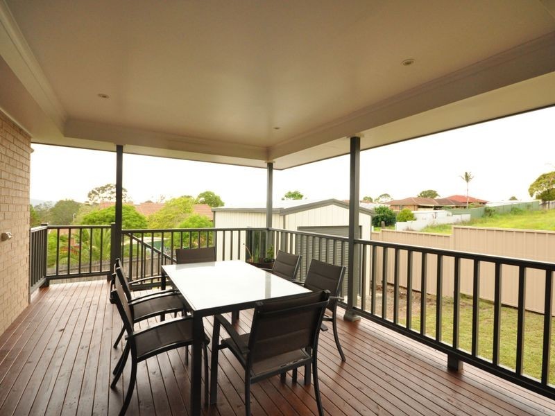 10 Treetops Parade, Wingham NSW 2429