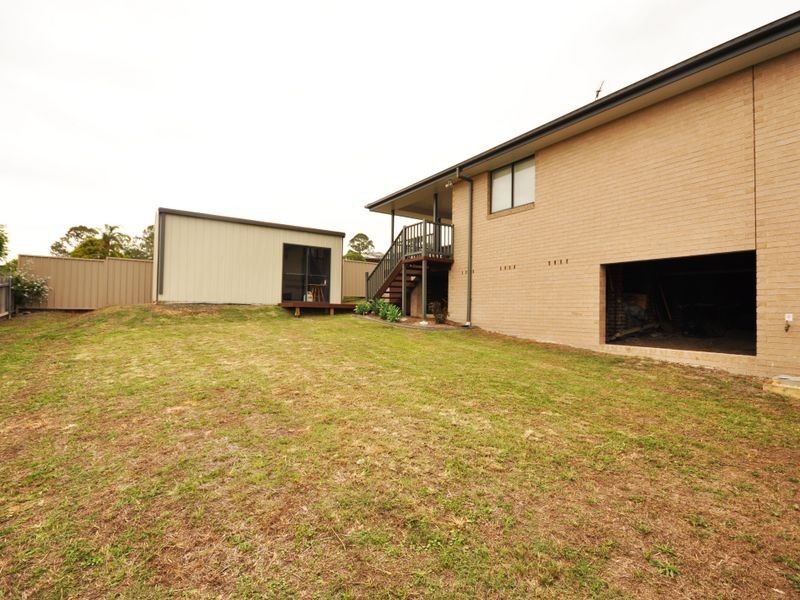 10 Treetops Parade, Wingham NSW 2429