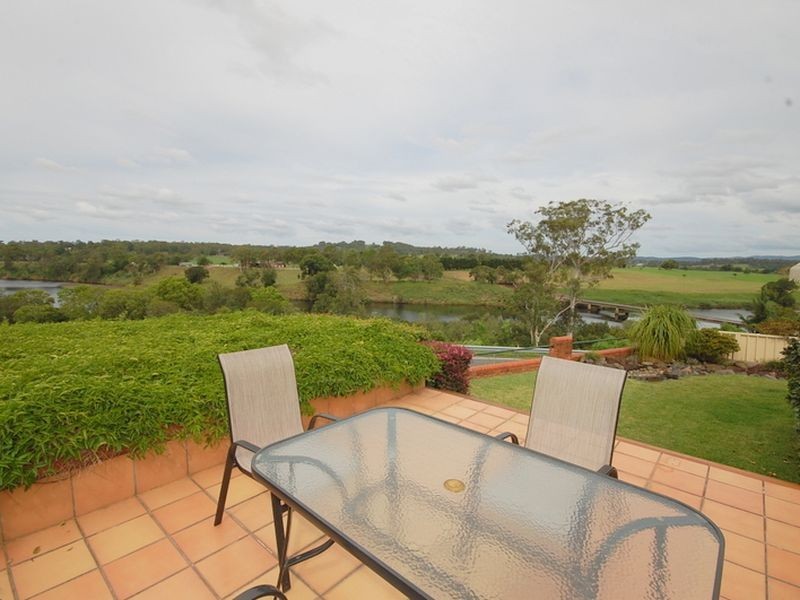 3 Lobban Road, Wingham NSW 2429