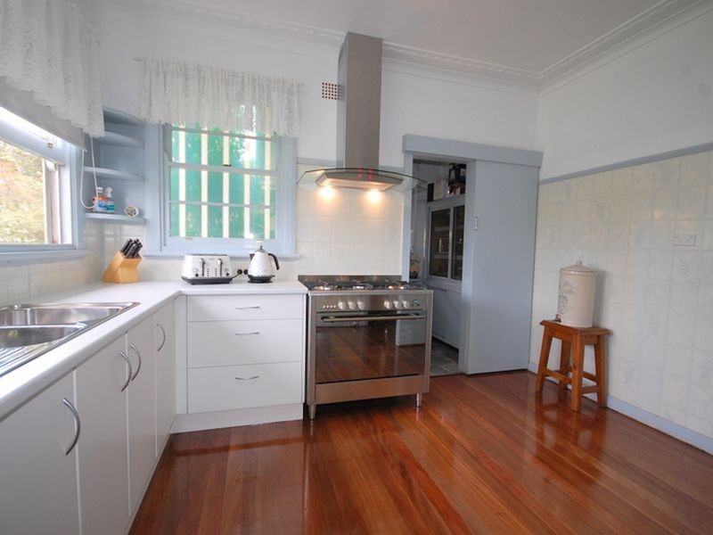 3 Lobban Road, Wingham NSW 2429