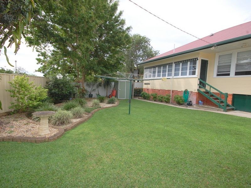 3 Lobban Road, Wingham NSW 2429