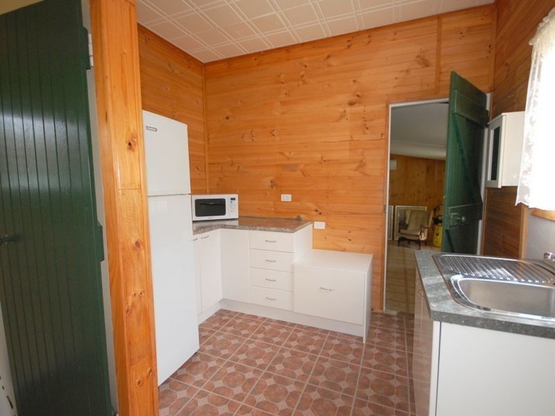 3 Lobban Road, Wingham NSW 2429