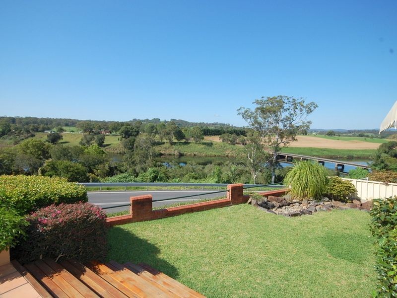 3 Lobban Road, Wingham NSW 2429