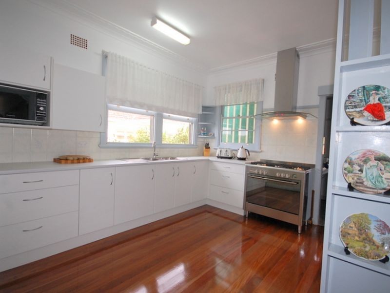 3 Lobban Road, Wingham NSW 2429