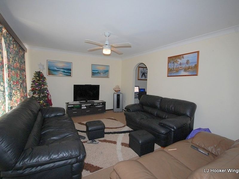 99 Richardson Street, Wingham NSW 2429