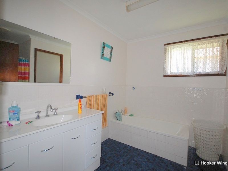 99 Richardson Street, Wingham NSW 2429