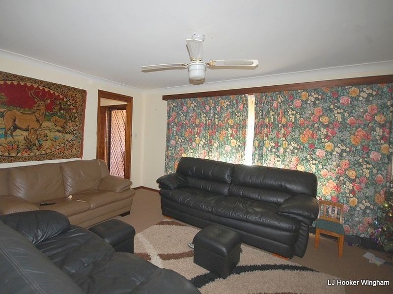99 Richardson Street, Wingham NSW 2429