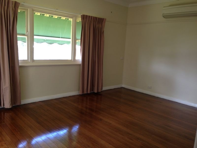 56 Combined Street, Wingham NSW 2429