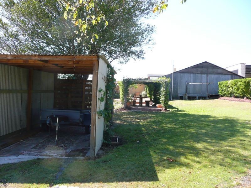 32 Wyoming Street, Wingham NSW 2429